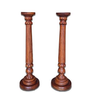 Chân nến Phục Sinh