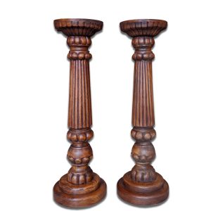 Chân nến Phục Sinh